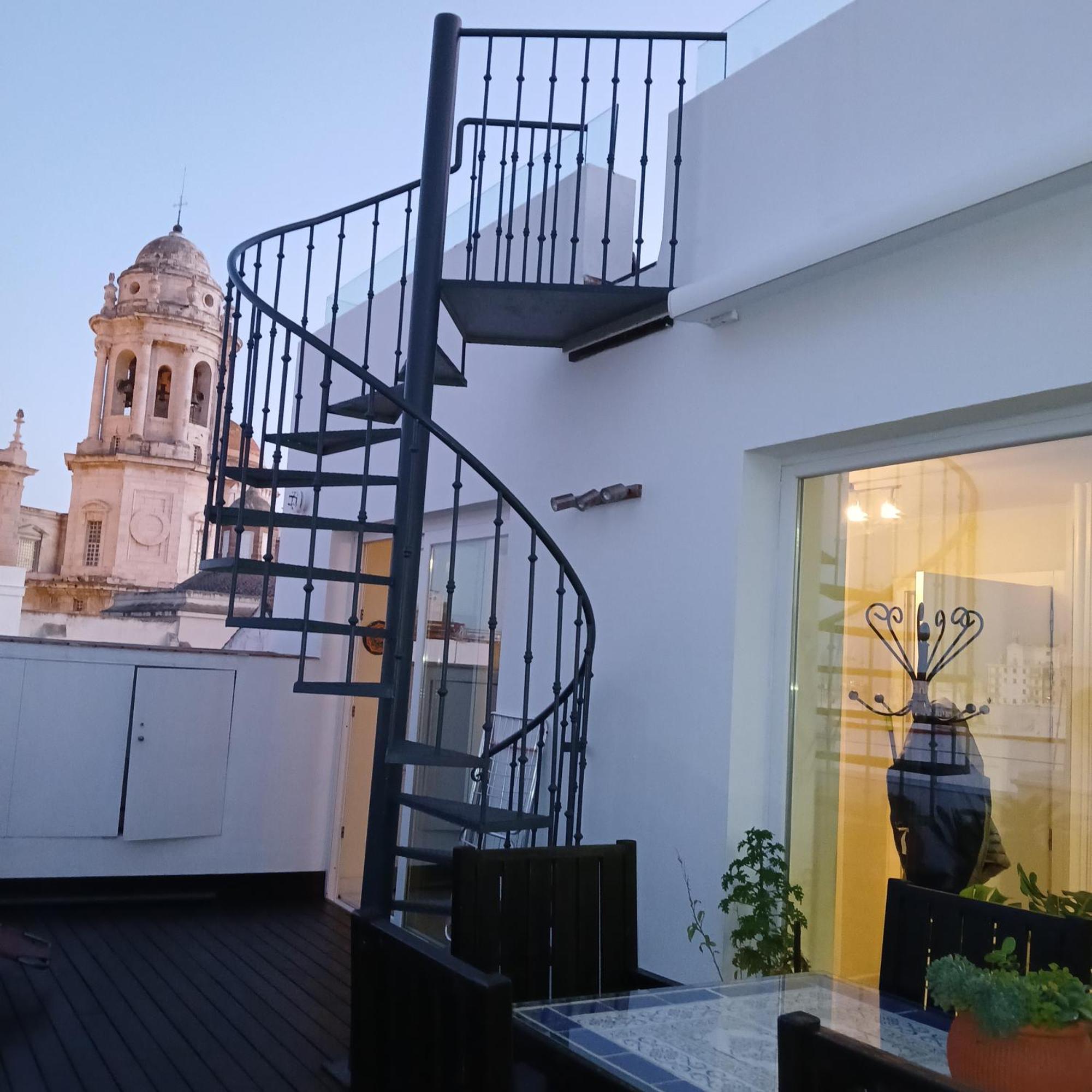 카디스 ***** Attic With Impressive Views And Jacuzzi 아파트 외부 사진