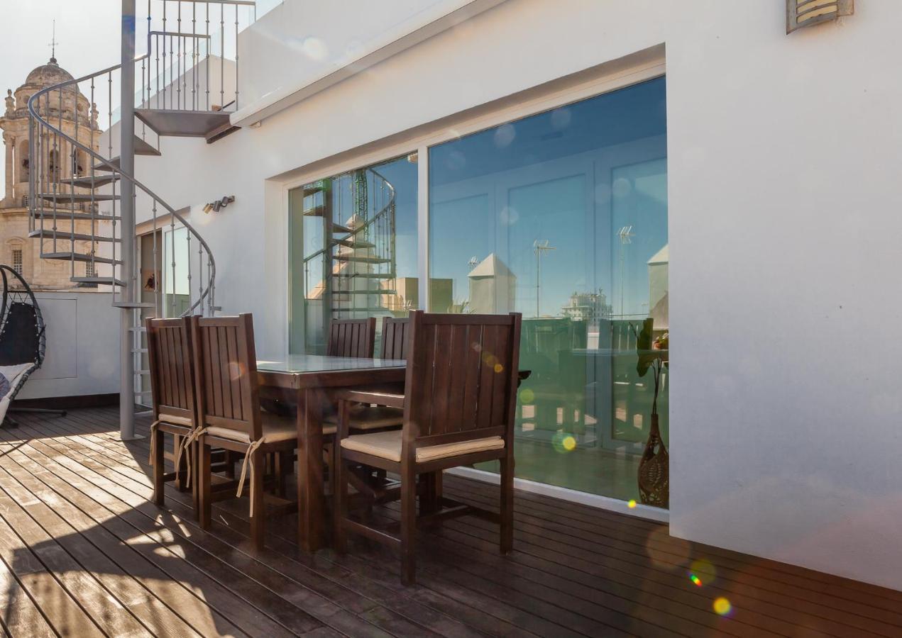 카디스 ***** Attic With Impressive Views And Jacuzzi 아파트 외부 사진